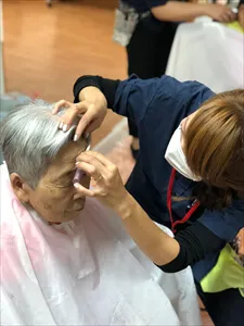 お顔剃りをご希望の方もお任せください！